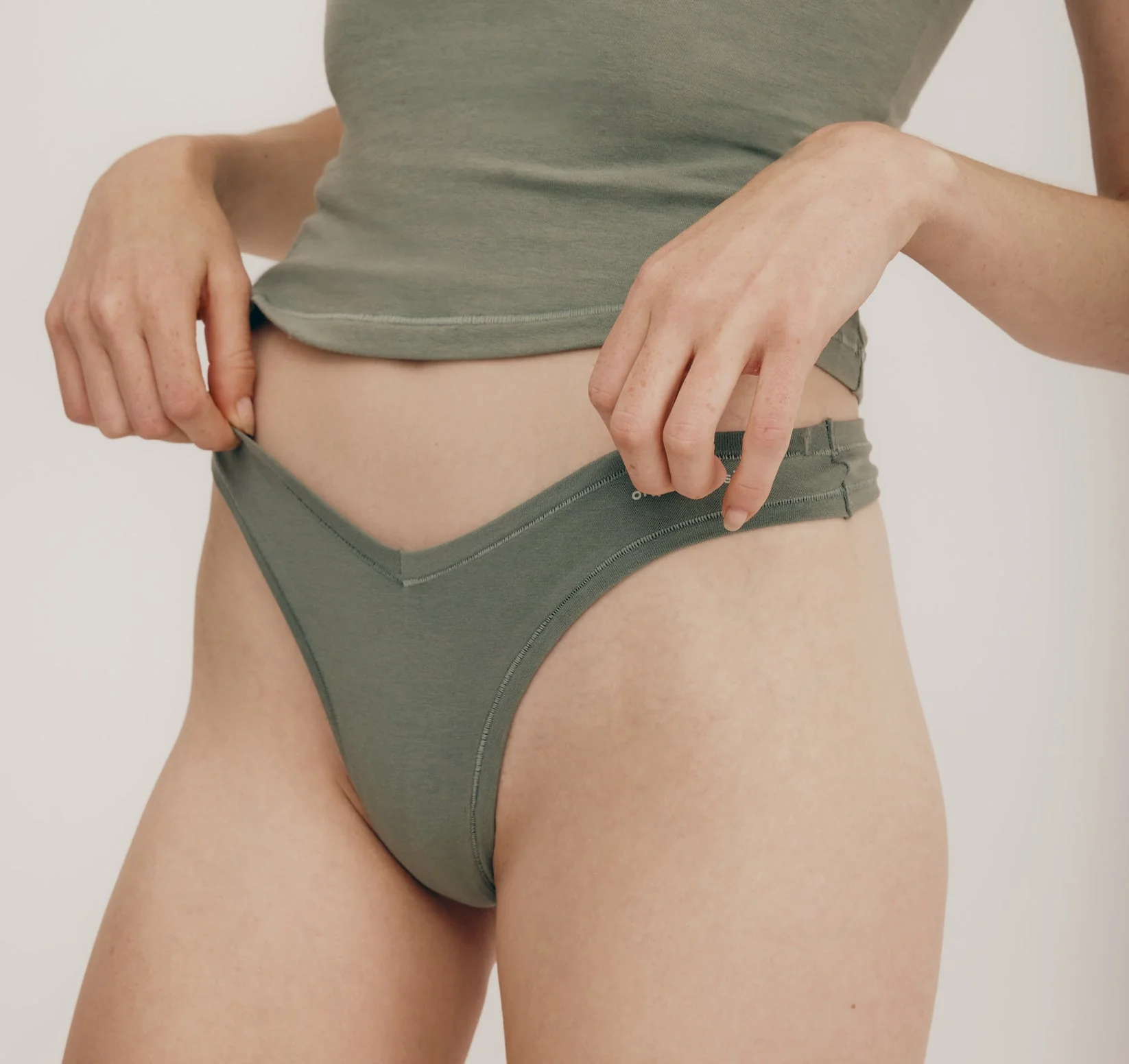 Flex Thong 3-pack - Black / Off White / Seaweed - Image 4