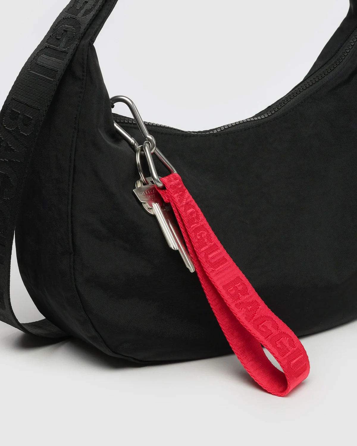 Logo Keychain - Red - Image 4