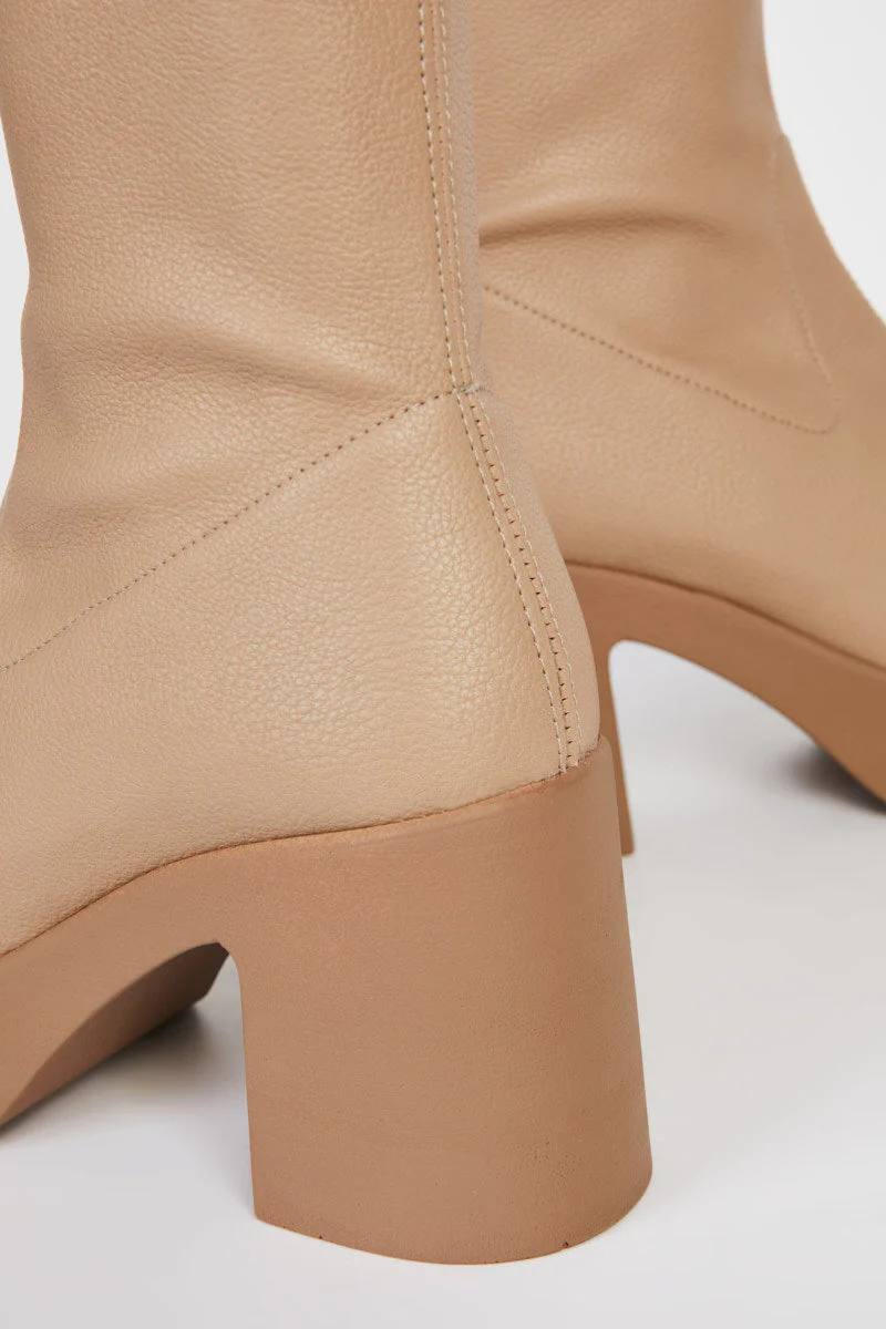 Marlowe Vegan Platform Boot - Image 4
