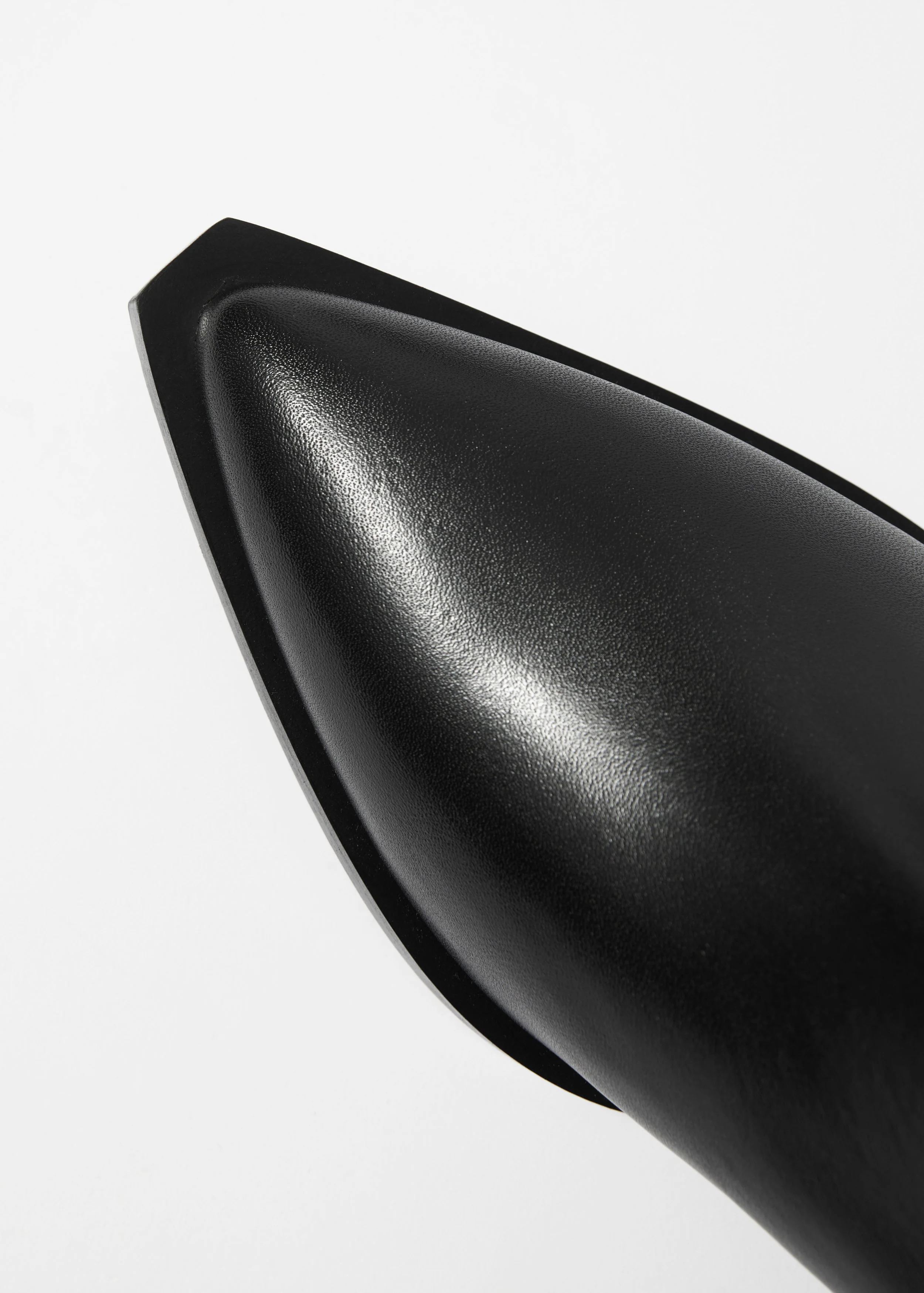 Minny Flat - Black - Image 2