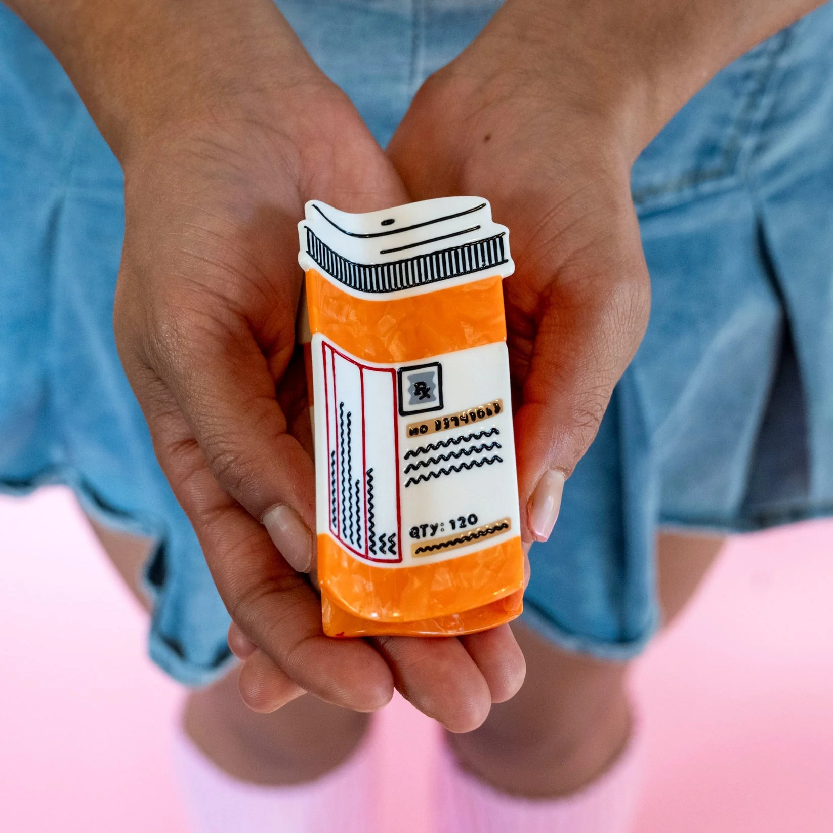 Prescription Bottle Hair Claw - Image 3