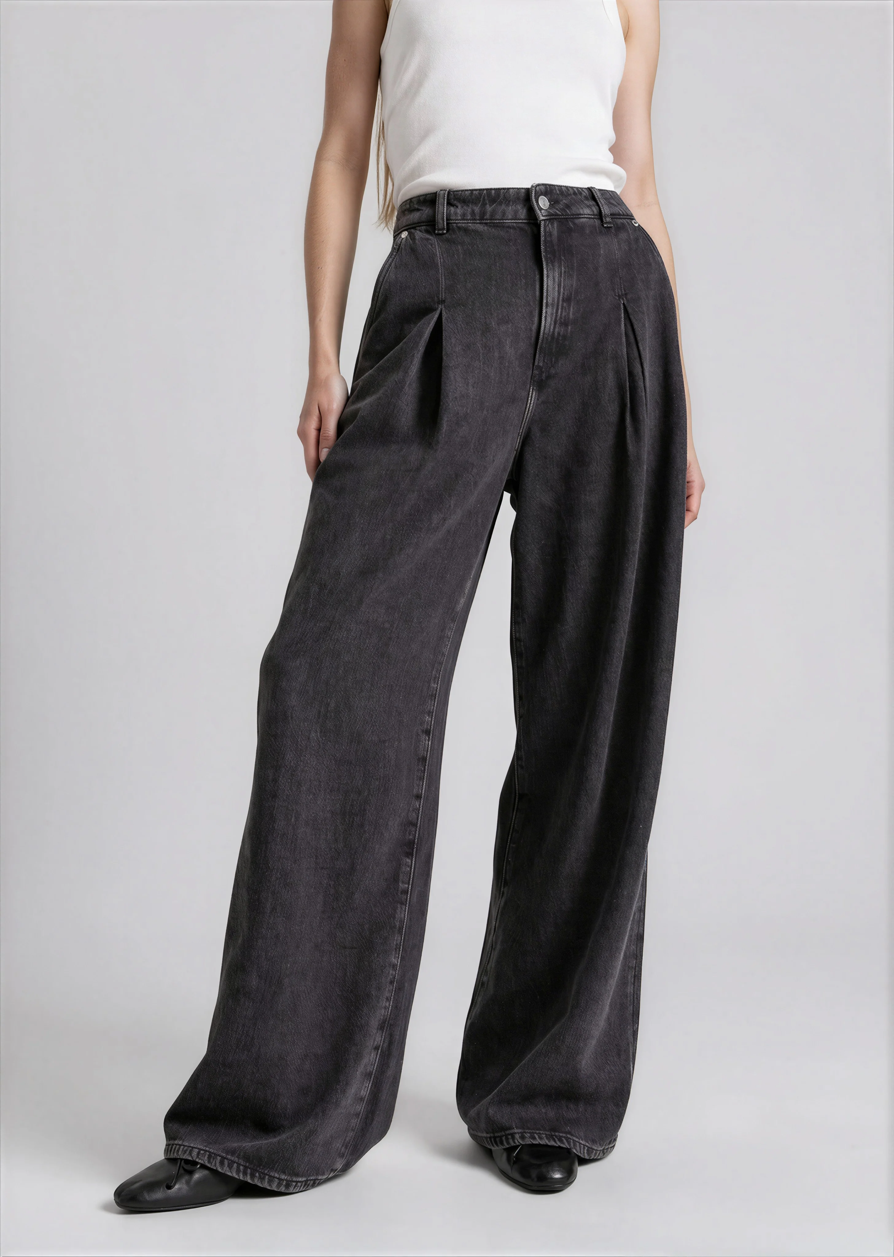 Gem Cut Jeans - Black - Image 2