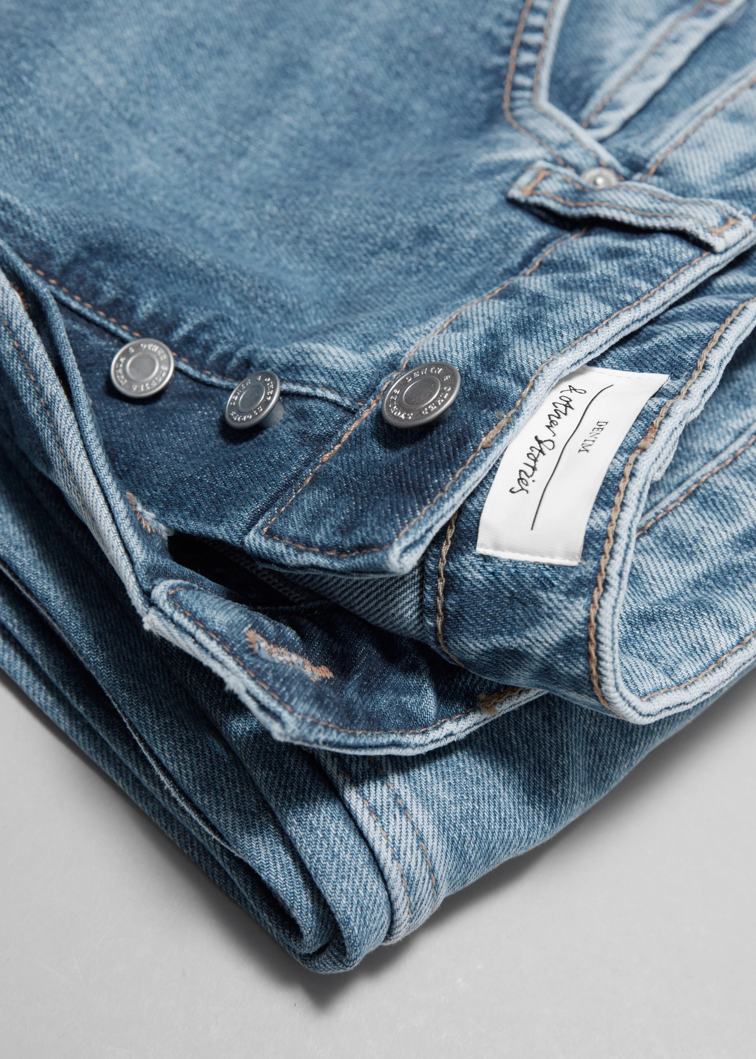 Loose Cut Jeans - Blue - Image 2