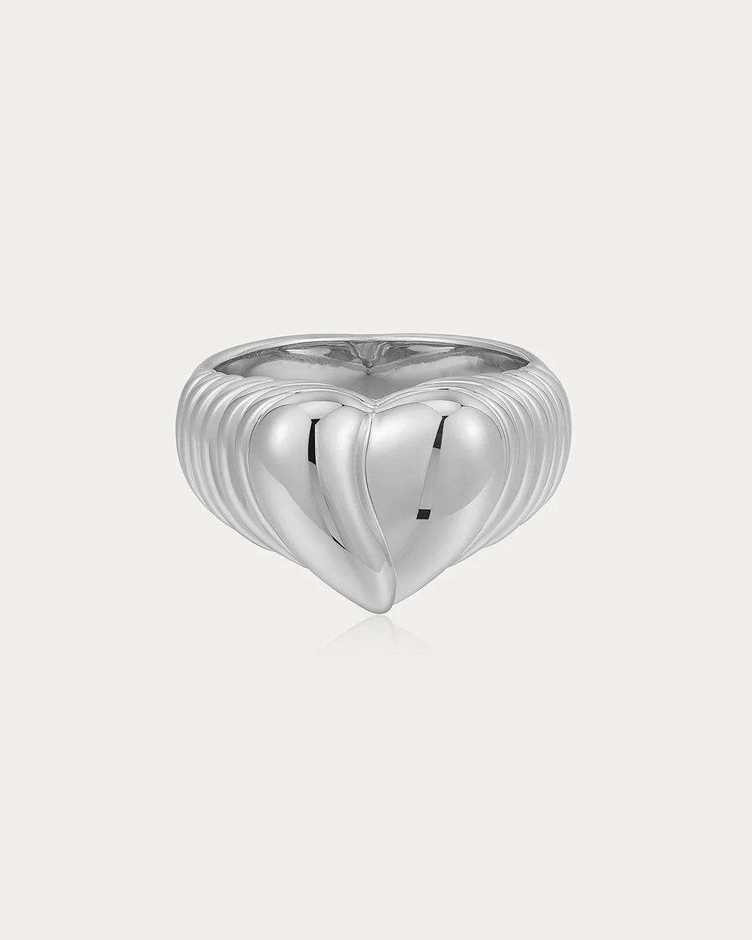 The Corazon Signet Ring - Image 2