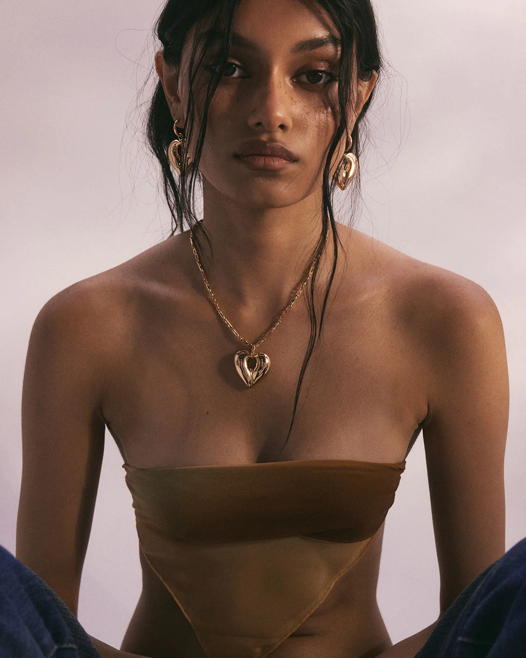 The Corazon Statement Necklace - Image 8