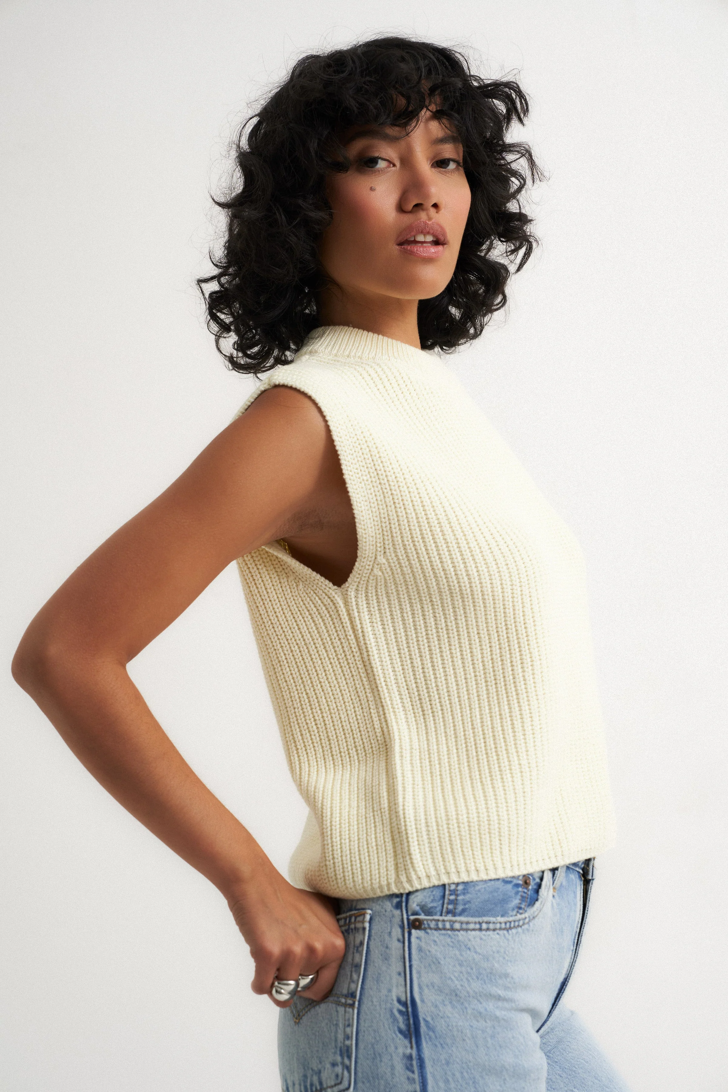 The Muscle Tee - Creme - Image 4