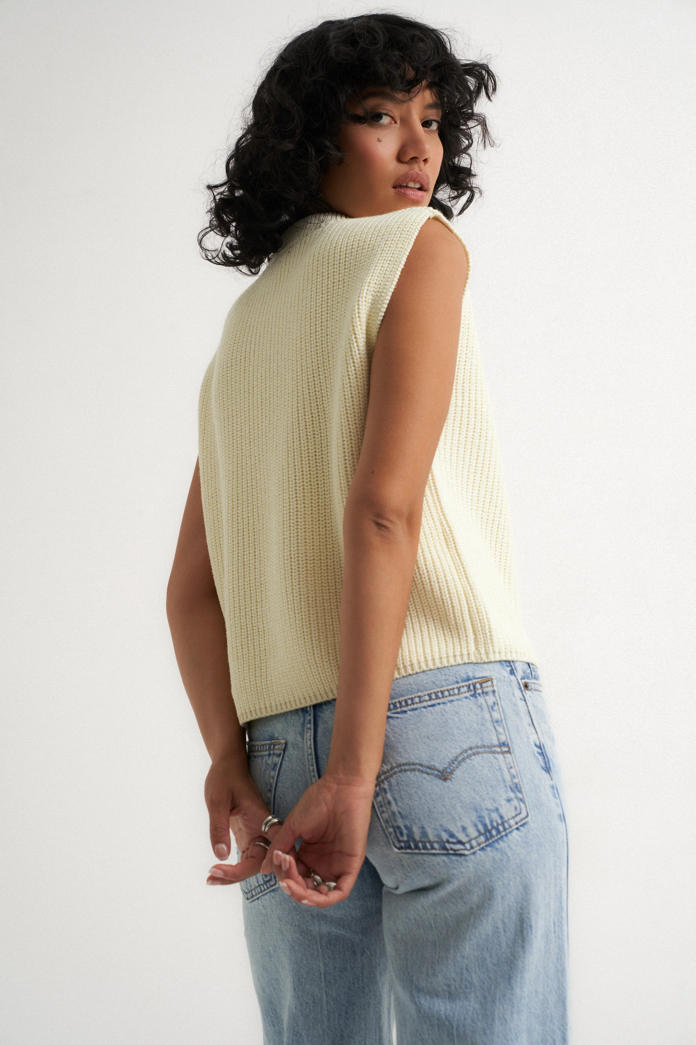 The Muscle Tee - Creme - Image 5