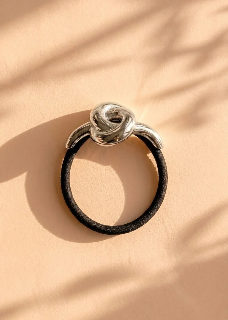 Twist and Shout Tie - Silver