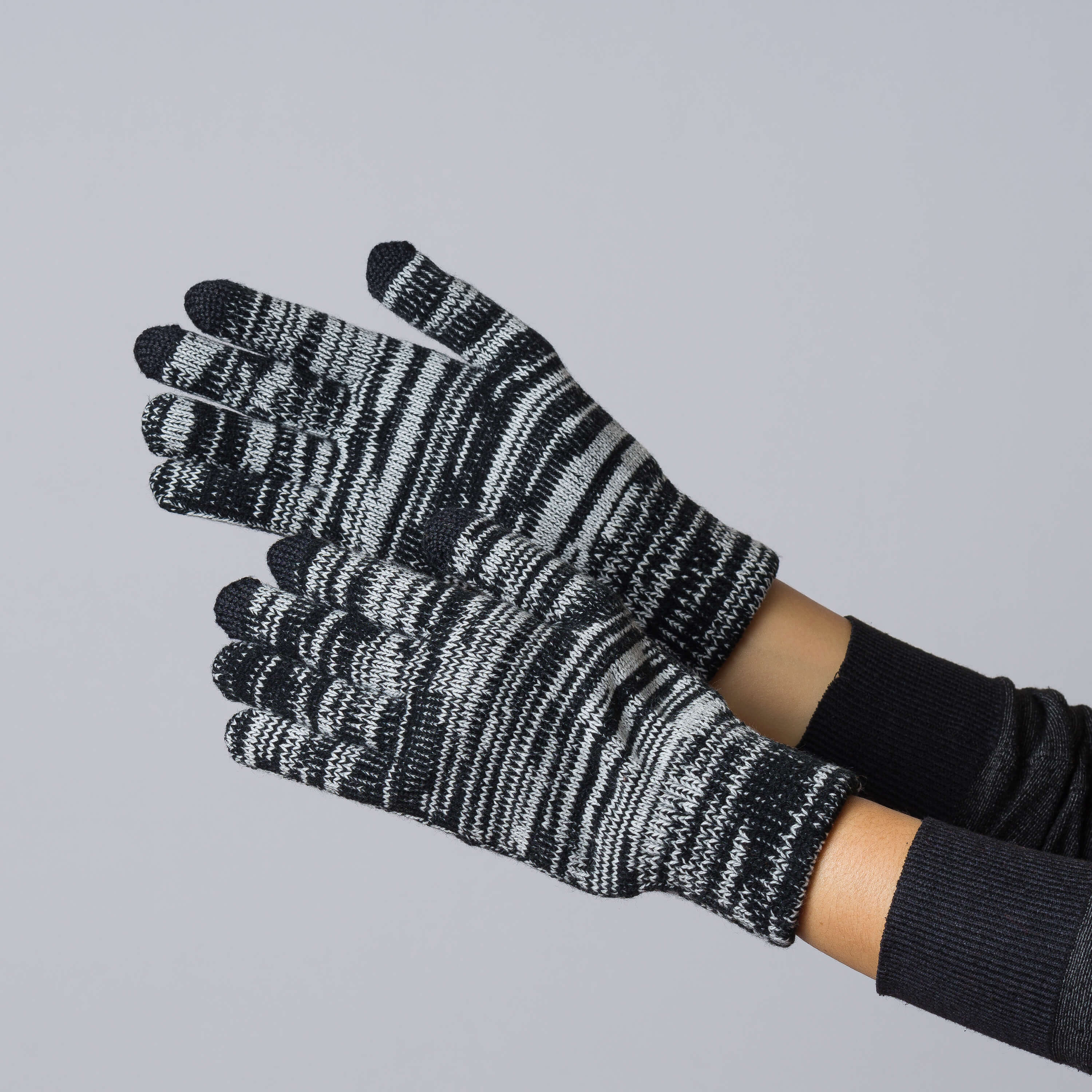 Twist Knit Touchscreen Gloves - Image 23
