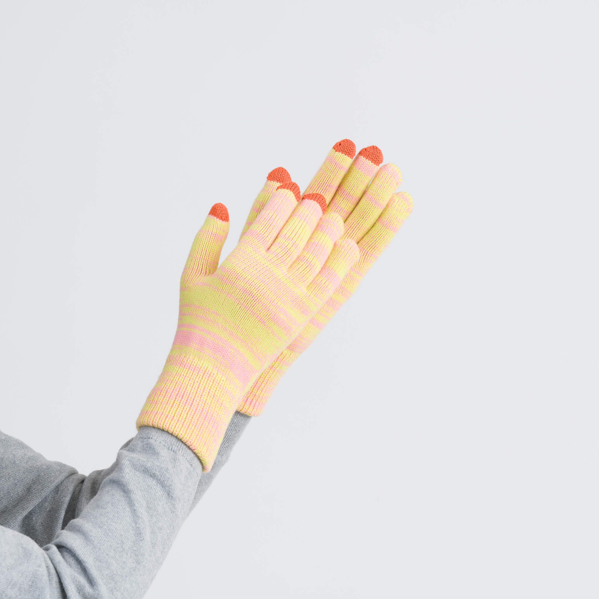 Twist Knit Touchscreen Gloves - Image 31