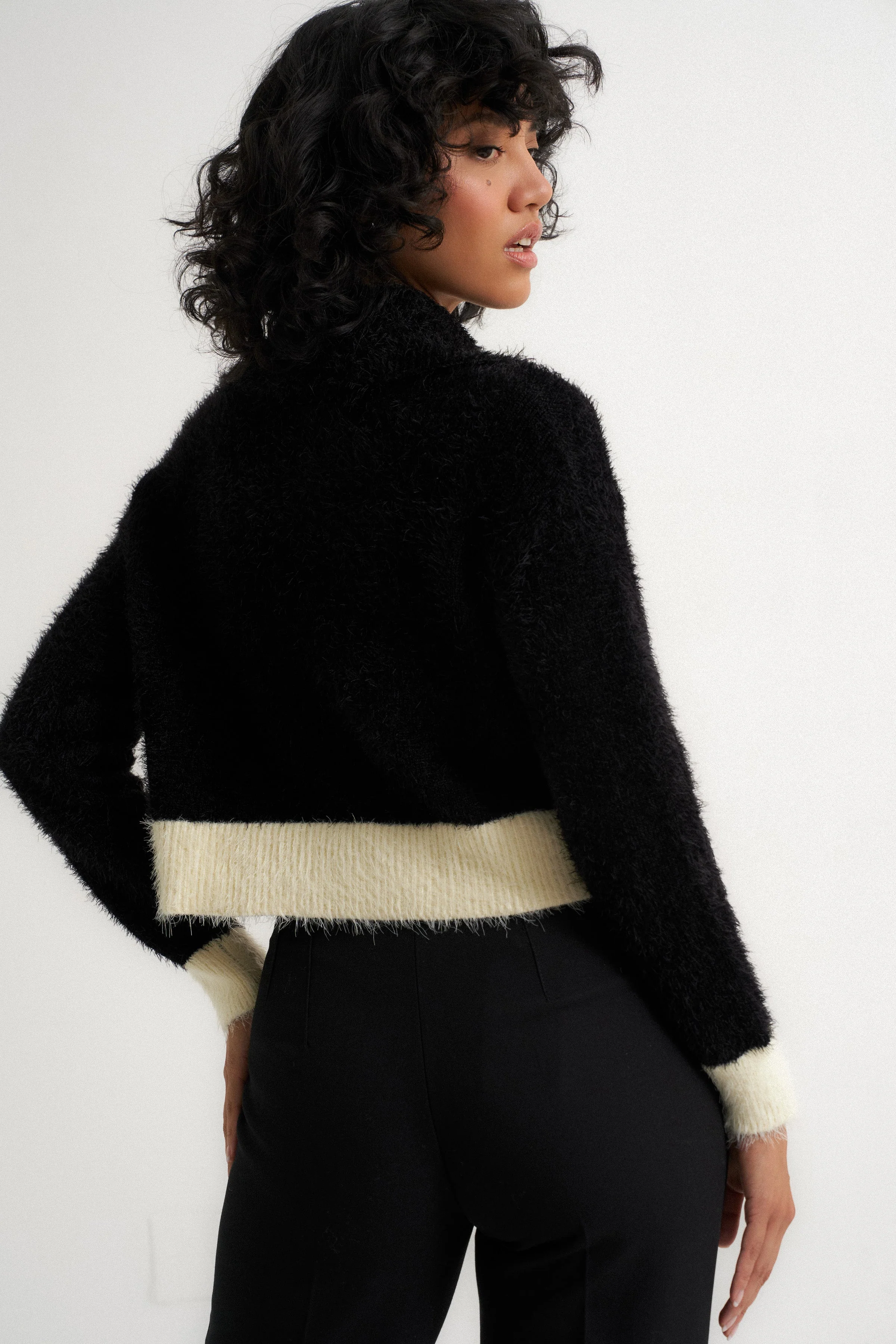 Walter Cardigan - Black - Image 2