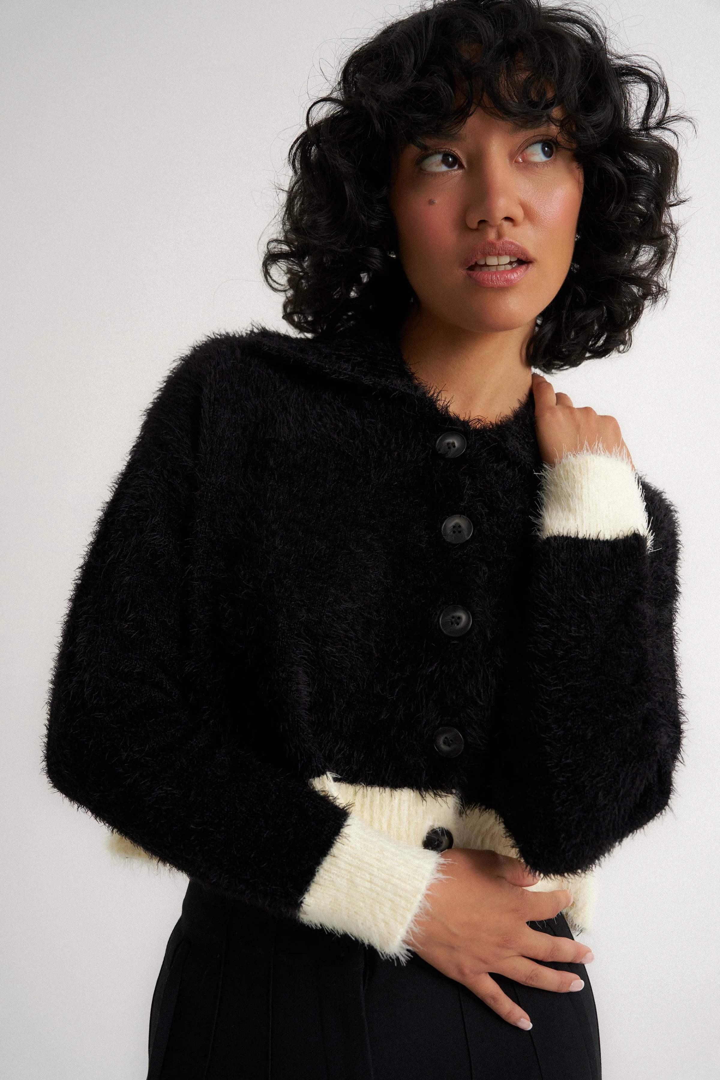 Walter Cardigan - Black - Image 5