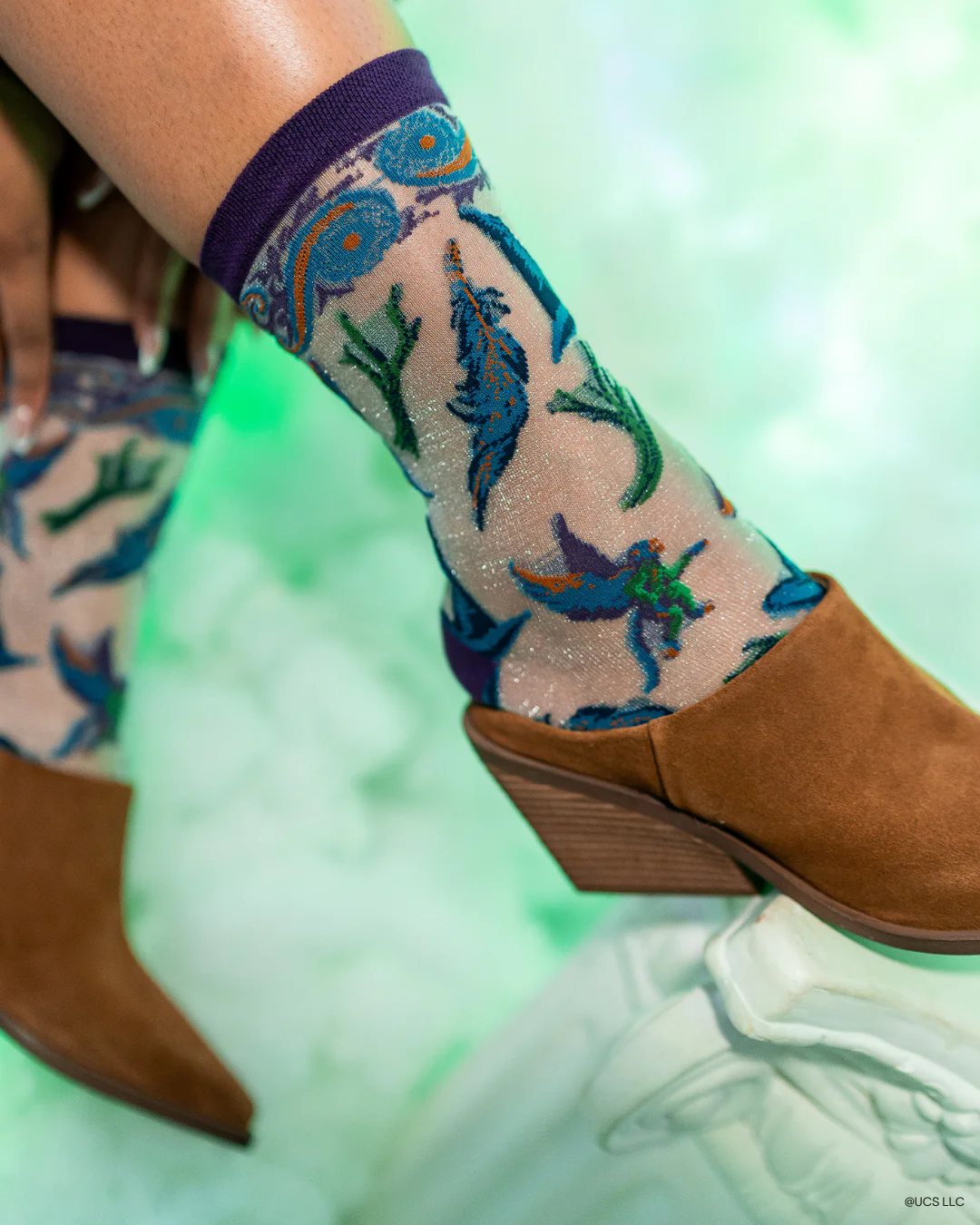 Wicked Elphaba's Power Shimmer Sheer Crew Sock - Image 4