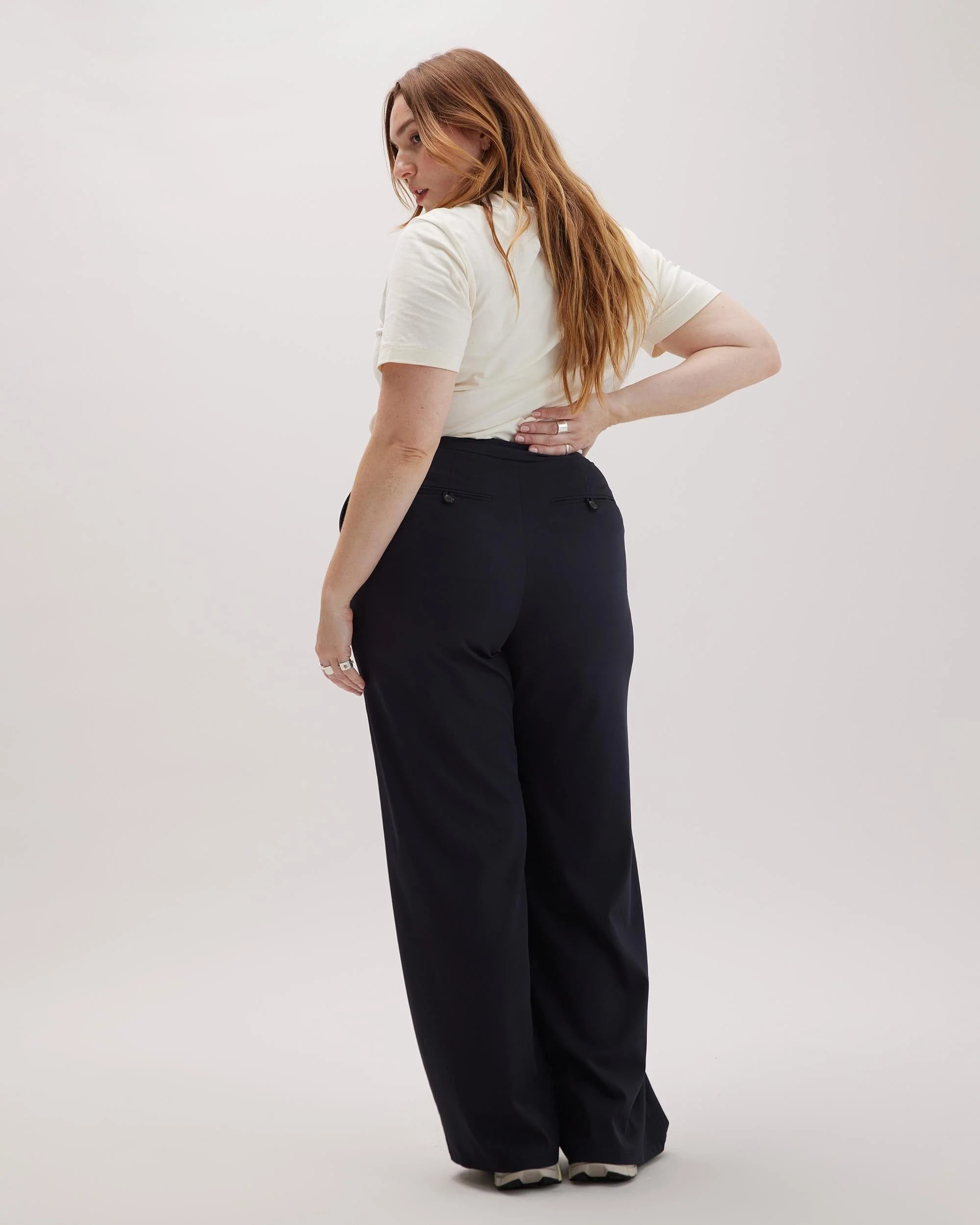 Sophia Fluid Wide Leg Trouser - Black - Image 3